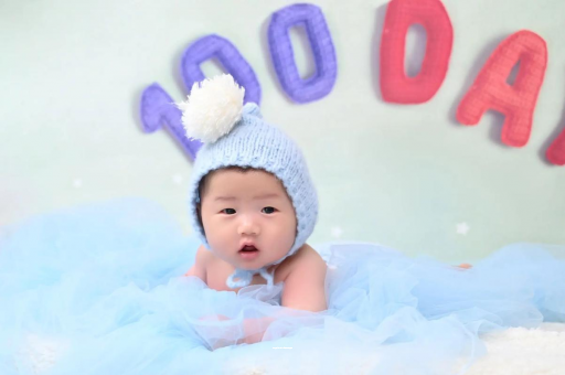 青岛宝宝几个月可以加辅食 青岛宝宝几个月可以加辅食